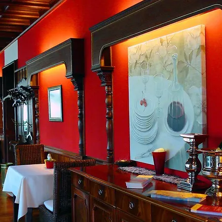 فندق Fuerstenberg باد نوينهار اهرفيل