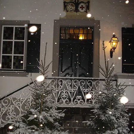 فندق Fuerstenberg باد نوينهار اهرفيل