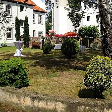 Hotell Fuerstenberg 3*