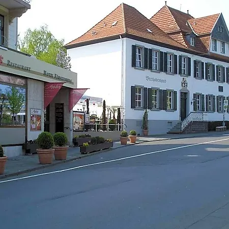 Hotell Fuerstenberg 3*