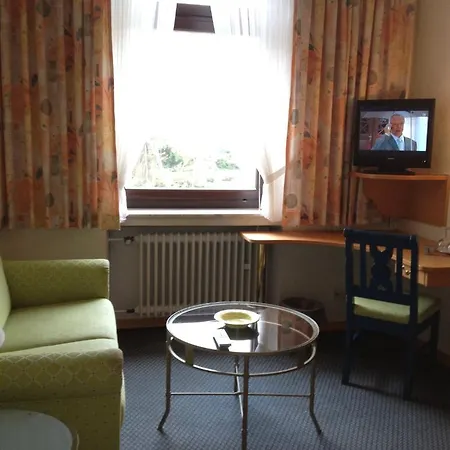 فندق Fuerstenberg باد نوينهار اهرفيل